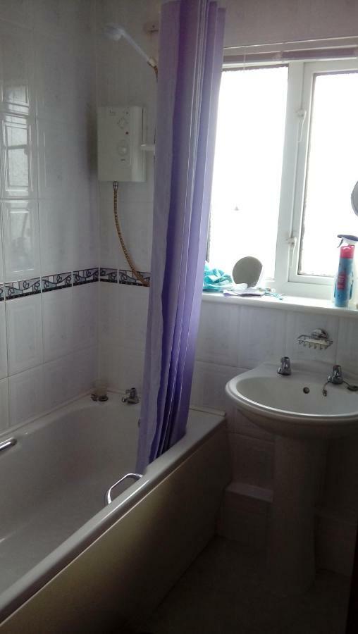 Lavender House Hotel Bridgend  Buitenkant foto