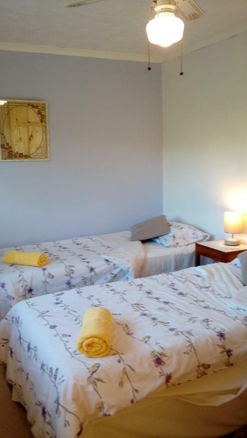 Lavender House Hotel Bridgend  Buitenkant foto